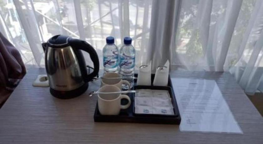 Alexander Hotel Tegal Luaran gambar