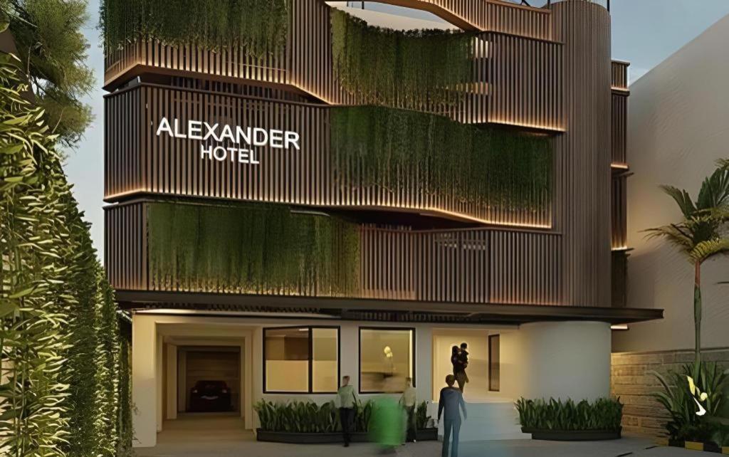 Alexander Hotel Tegal Luaran gambar